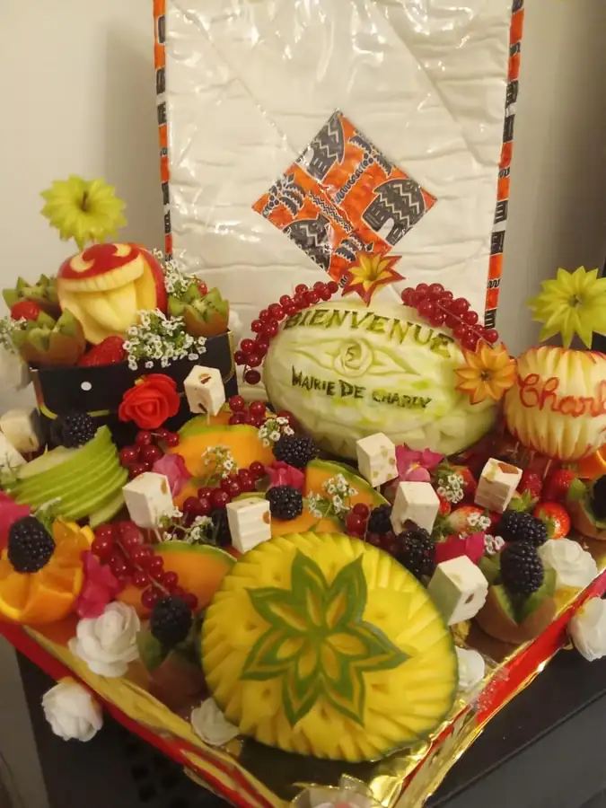 Pièce artistique de fruits sculptés EliCook LOD